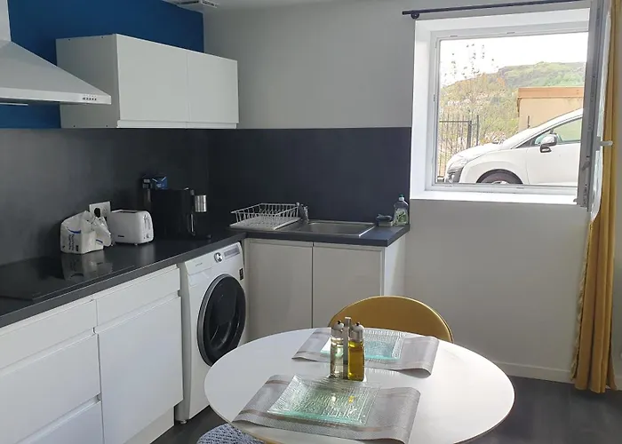 Studio Le Puy-En-Velay Apartment Le Puy-en-Velay