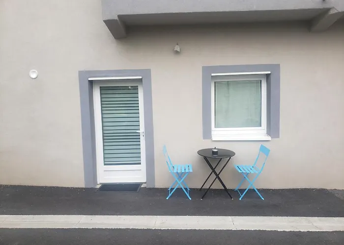 Studio Le Puy-En-Velay Apartment